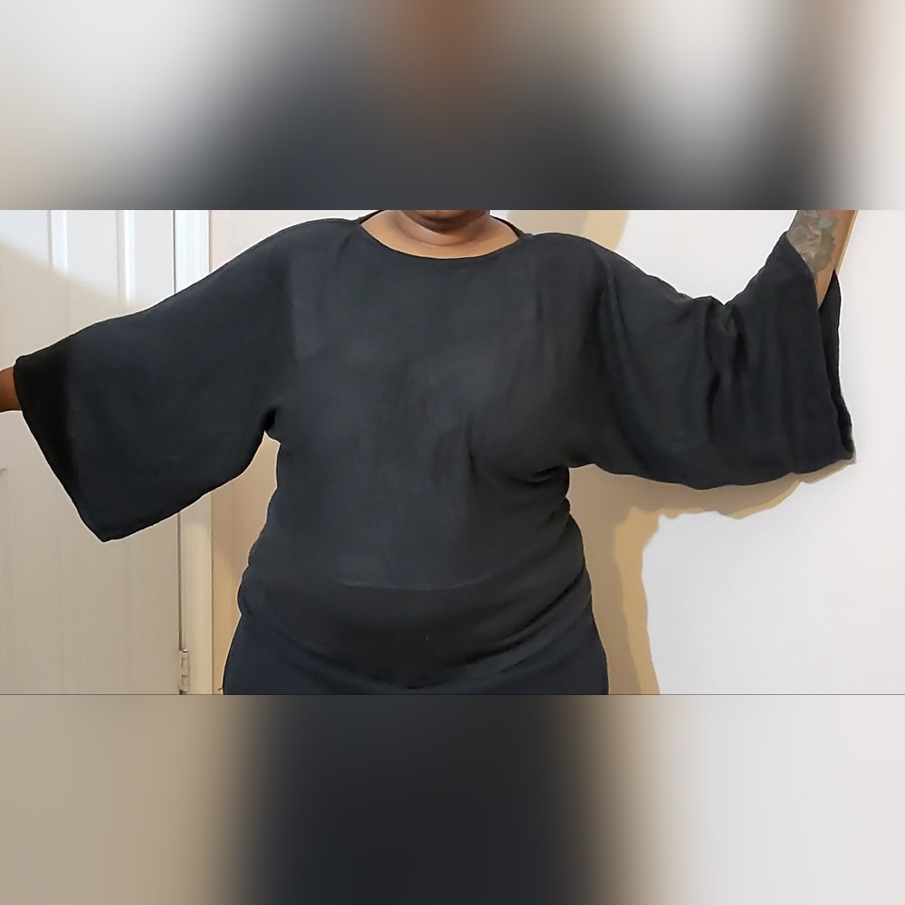 White Stag Gray Bell Sleeve Blouse with 3/4 Sleeves and Relaxed Fit